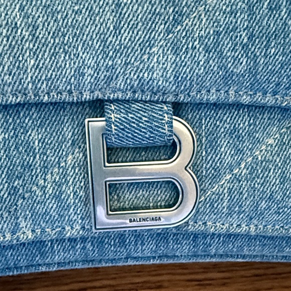 Light Blue Denim Shoulder Bag with Silver Chain - Picture 2 of 5